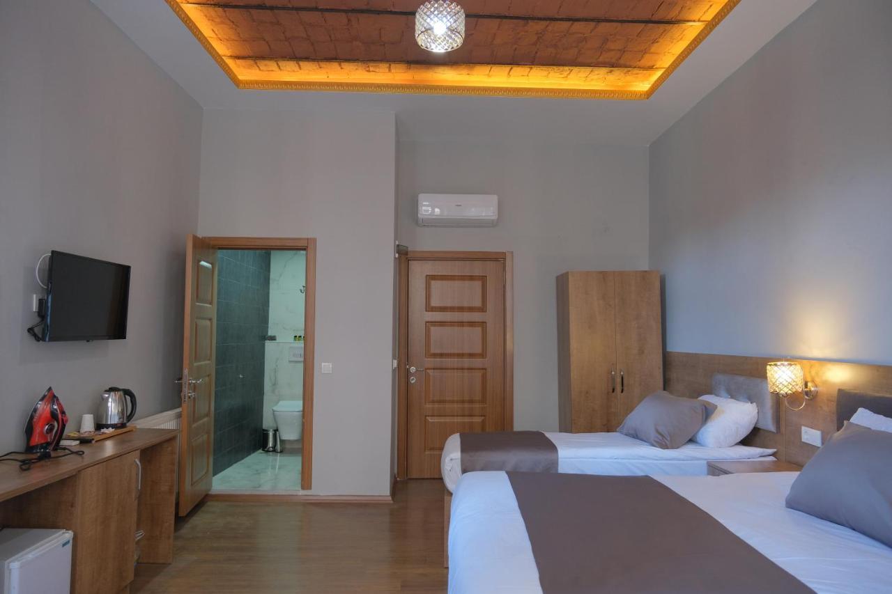 Adamantides Hotel Istanbul Exterior foto